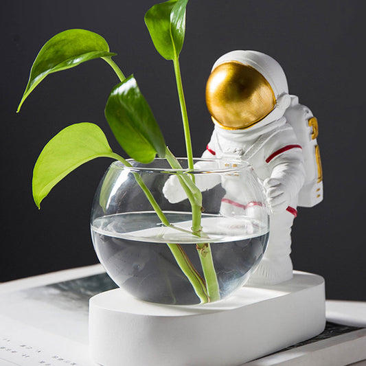 Astronaut Plant Propagation Vase